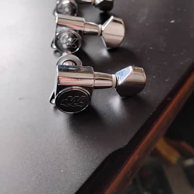 Wilkinson EZ Lock 6 in line tuners / machine heads, parts for project image 3