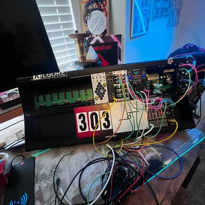 280hp Behringer Go Modular Synthesizer W/ Modules & Patch Cables imagen 2
