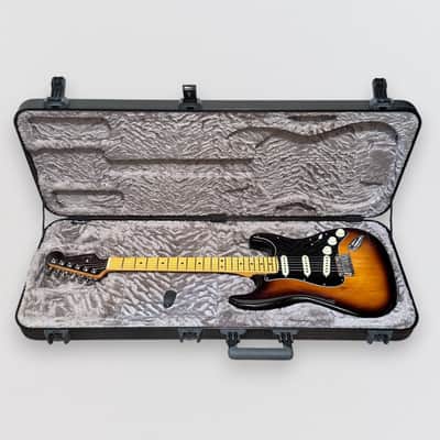 Fender American Ultra Luxe Stratocaster USA Electric Guitar - Sunburst image 10