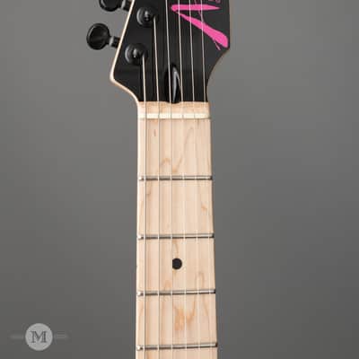 Tom Anderson Guitars - Li'l Angel - Purple Burst with Binding image 10