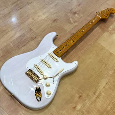 Fender Limited Edition American Vintage II 1957 Stratocaster 2025 - White Blonde image 8