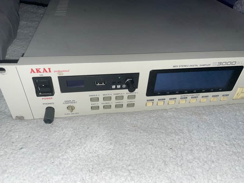 Akai S3000XL MIDI Stereo Digital Sampler 1996 | Reverb UK