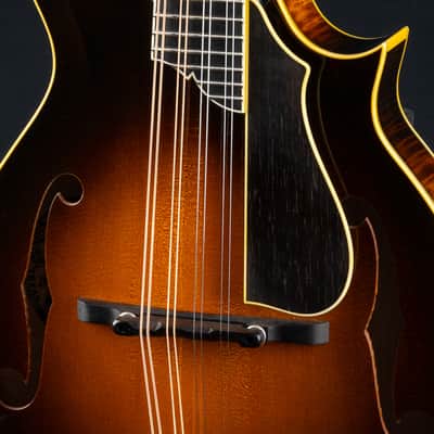 Collings MF5 V Varnish Sunburst Mandolin Used (2006) image 9