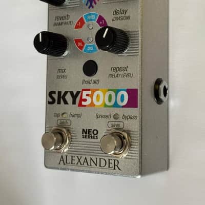 Alexander Pedals Sky 5000 Neo Series Delay 2018 - Blue Sky Blue image 5