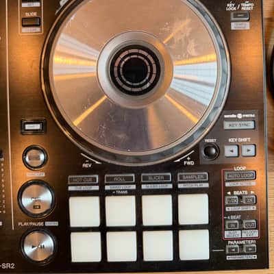 Pioneer DDJ-SR2 Portable 2-channel Controller for Serato DJ 2010s Black image 2
