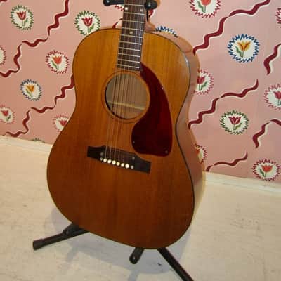 Vintage 1967 Gibson LG-0 small bodied acoustic - Natural image 2
