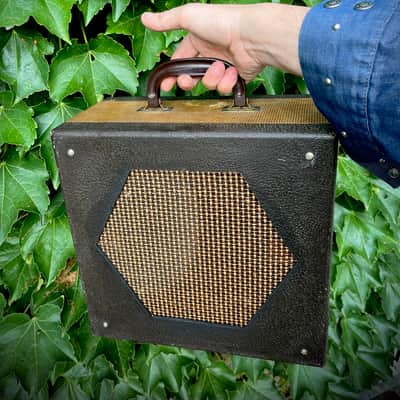 Rotary Connection Mini travel 1x8 guitar speaker cab/cabinet. Vintage 8” 8 ohm 25 watt CTS speaker. Real wood. Switchcraft Jack. 2026 - Tweed/Black Tolex image 4