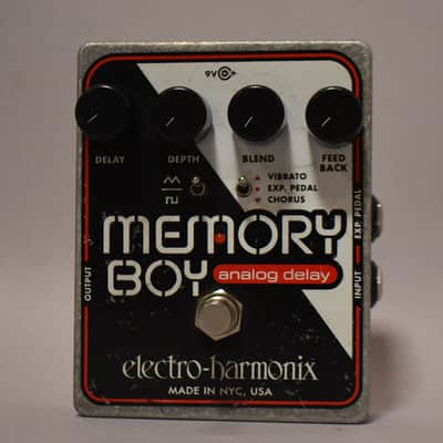 Electro-Harmonix Memory Boy Analog Delay Effect Pedal image 2