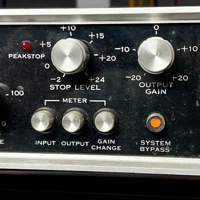 dbx 165A Over Easy Compressor / Limiter 1975/80s - Black image 3