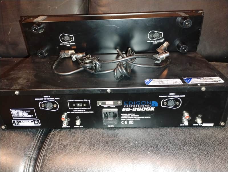 Edison Scratch 2500 MKIV Professional Dual CD USB MP3 DJ Audio