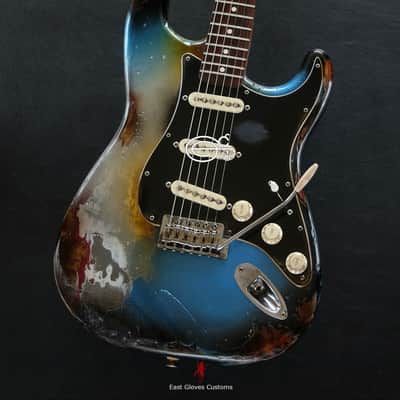 Fender Stratocaster Pelham Blue / Silver Gray Heavy Aged Relic by East Gloves Customs image 3