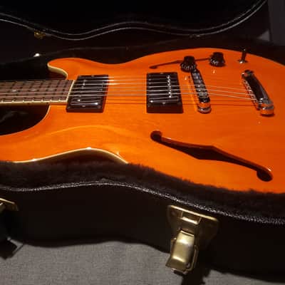 Hamer Newport Pro 2000 Transparent Orange Sparkle image 1