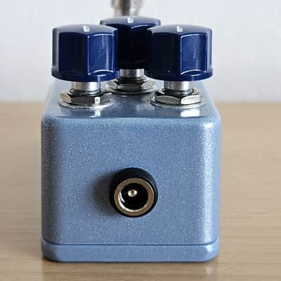 JHS Tidewater Tremolo V1 - Blue image 6