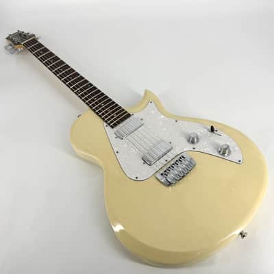 Taylor SB1-X Solidbody Classic – Trans White image 9