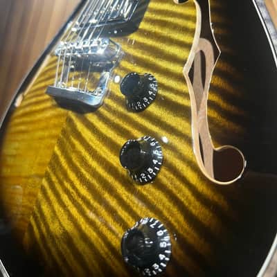 Knaggs Guitars USA - Chena #443 in Sunflower / Onyx Bind image 11