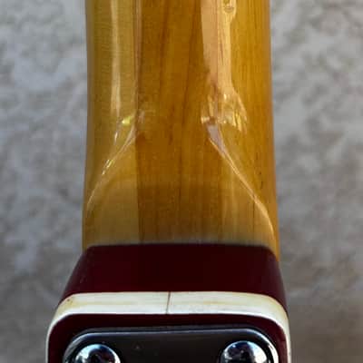 Epiphone EA-250 with Trapeze Tailpiece image 24