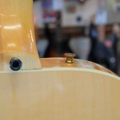 Gibson 2002 ES-135, Natural (Pre-Owned) image 9