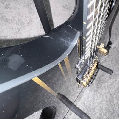 Schecter Synyster Gates Custom-S - Black and gold pinstripes image 11
