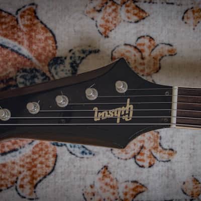 Gibson Limited Edition Firebird V Medallion Model 1972 - Sunburst image 7