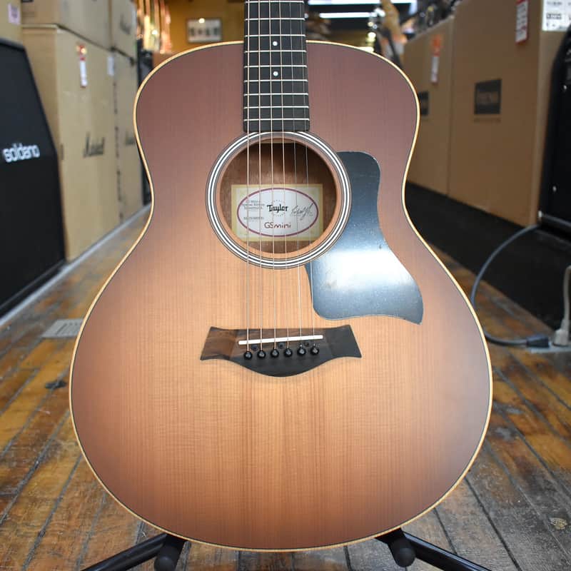 Taylor GS Mini-e Special Edition Acoustic-electric Guitar Honey Sunburst w/Softshell Case image 1