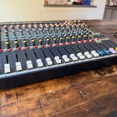 Soundcraft EFX12 12-Channel Mixer PA System Desk with Effects 2010s - Black image 7