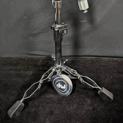DW 5000 Series Snare Stand image 1