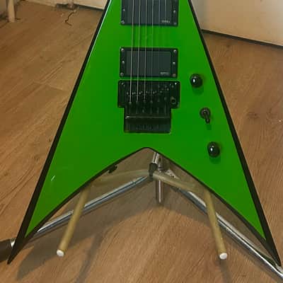 Jackson X Series KVXMG King V with Laurel Fretboard 2020 - Present - Slime Green with Black Bevels image 1