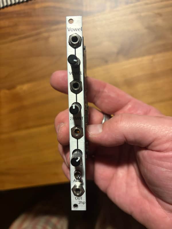 2hp Vowel Speech Synthesizer (Silver) image 1