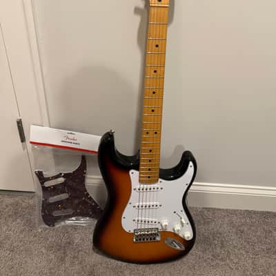 Fender Standard Stratocaster with Maple Fretboard 1998 - 2005 - Brown Sunburst image 3
