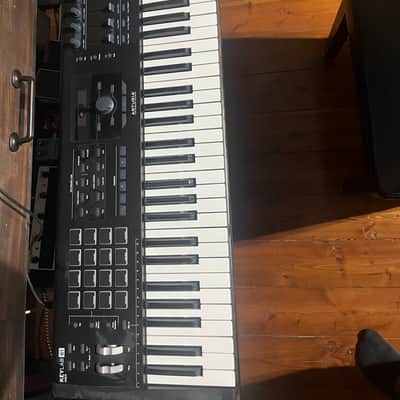 Yamaha EOS B900 1990s | Reverb Canada