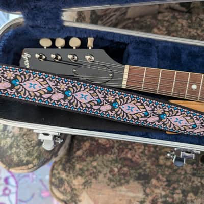 Kentucky KM-150 Standard A-Style Mandolin Vintage Sunburst Finish w/ Accessories & Case image 10