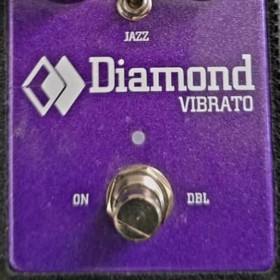 Diamond Vibrato V2 2024 - Present - Purple image 2