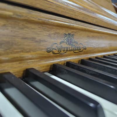 Wurlitzer 36" piano SN 1658839 90s - Oak image 4