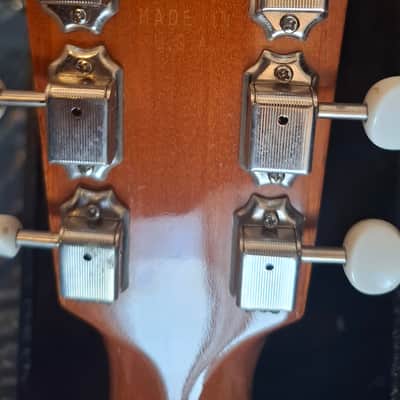 Gibson J-35 2016 - Natural image 6