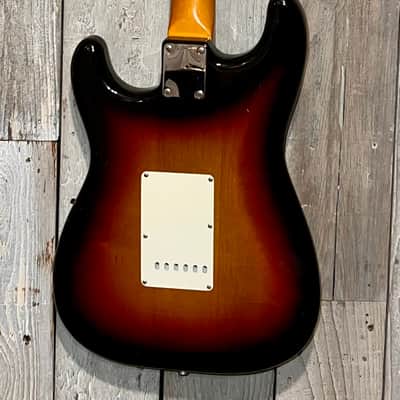 1984 Fender American Vintage Reissue AVRI '62 Stratocaster 3-Tone Sunburst (Fullerton Plant) Includes OHSC & Pro Setup ! image 9