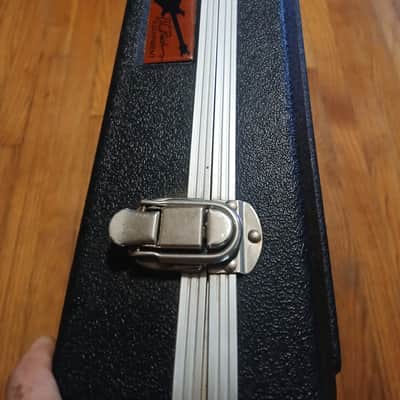 B.C. Rich Bass Case 80's - 90's image 4