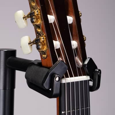 Yamaha GC22C Classical Guitar – Solid Cedar & Rosewood with Case image 7
