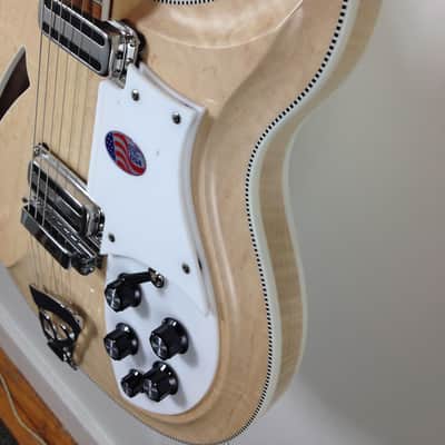 Rickenbacker 381V69 2013 Mapleglo checker binding carved top and back image 1