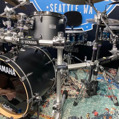 David Garibaldi’s Tower of Power, Yamaha Tour Custom 5-Piece Tour Drum Set Complete with Rack, Hardware and Cases. Authenticated! 2020 - Licorice Satin image 3