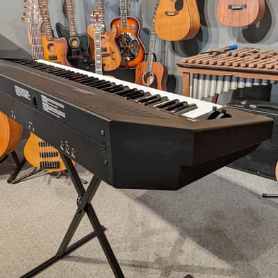 Kurzweil K1000 SE (Special Edition) 76 Note Synthesizer image 7