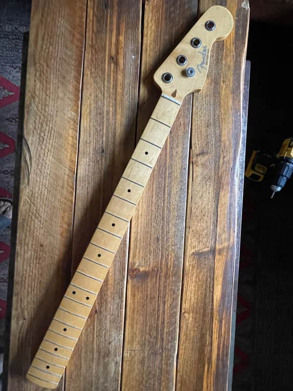 Fender precision bass neck 50’s classic series 2015 - Maple image 1