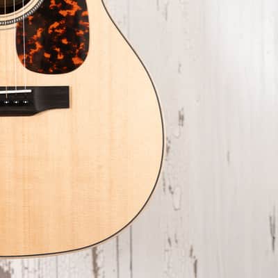 Larrivee OM-03R - Rosewood Back and Sides image 13