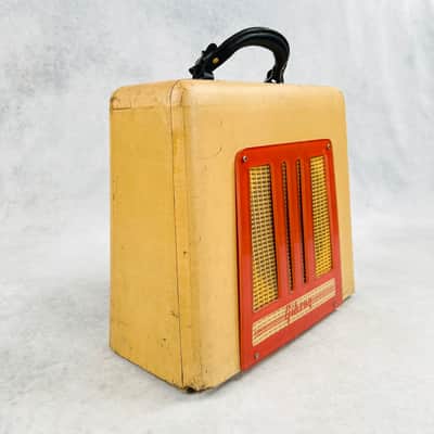 Gibson BR-9 1x8" Combo Amplifier 1950 - Tan image 4