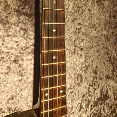 Line 6 Variax 700 Acoustic Sunburst image 3