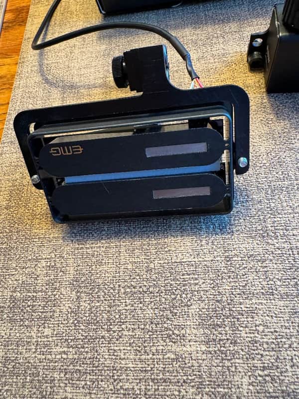 EMG ACB Banjo Pickup System - Black image 1
