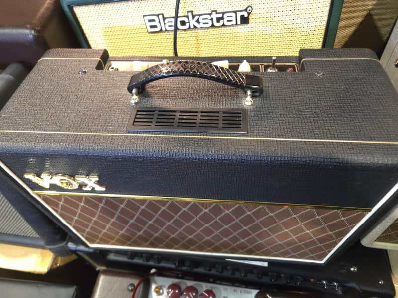 Vox AC10C1 Custom 10-Watt 1x10" Guitar Combo 2015 - 2019 - Local Pickup Only image 1