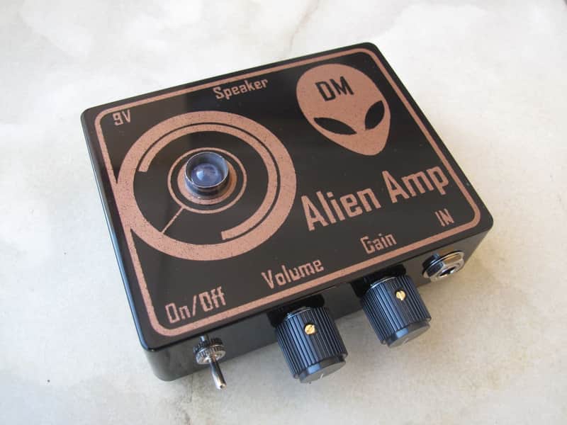 DM Alien amp, handmade et unique image 1