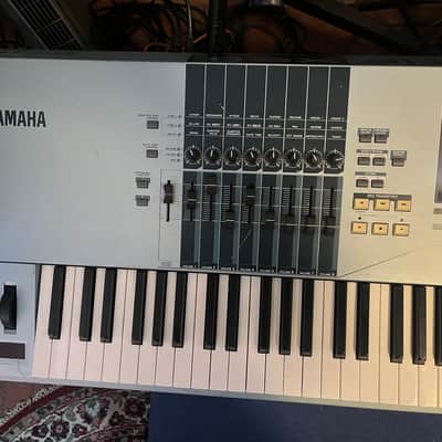 Yamaha Motif XS8 88 key synthesizer/workstation 2010 - Blue image 7