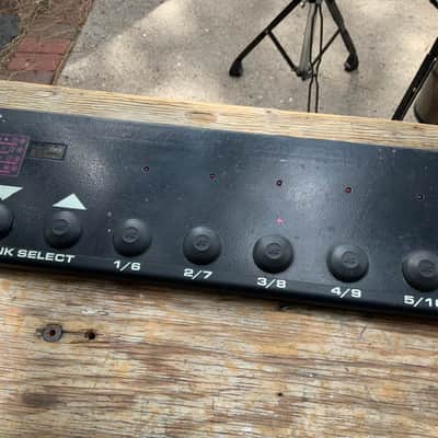 ART X-12 MIDI Master Controller image 1