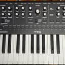 Moog Messenger 32-Key Monophonic Synthesizer 2025 - Present - Black